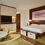 Park Hyatt - Center Luxury