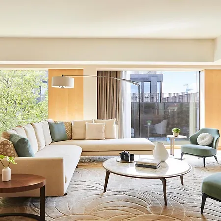 Park Hyatt - Center Luxury Ξενοδοχείο