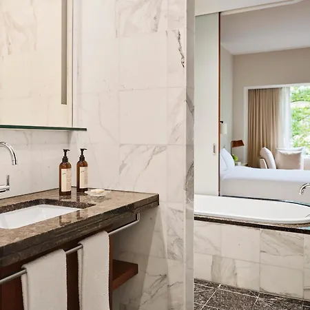 Park Hyatt - Center Luxury
