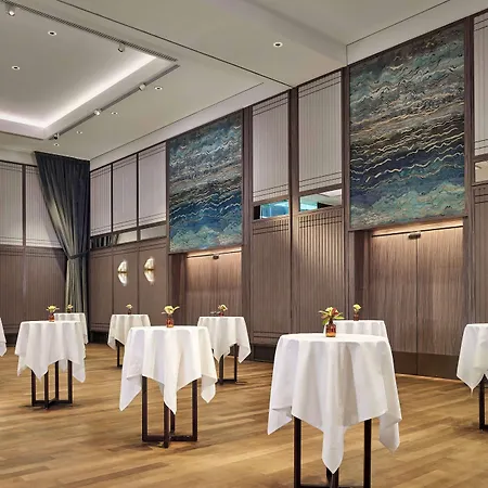 Hotel Park Hyatt - Center Luxury Curych