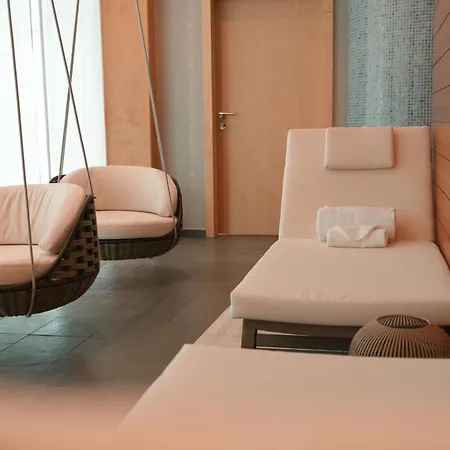 Park Hyatt - Center Luxury فندق 5*