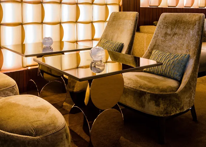 Park Hyatt - Center Luxury Hotell