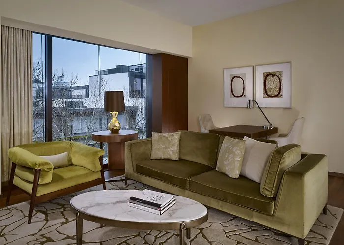 Park Hyatt - Center Luxury فندق 5*