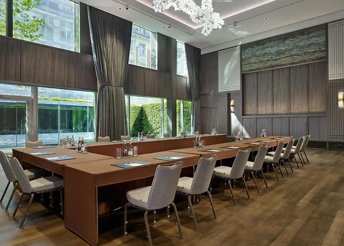 Hotell Park Hyatt - Center Luxury Zürich