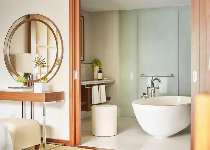 Park Hyatt - Center Luxury 5* 취리히